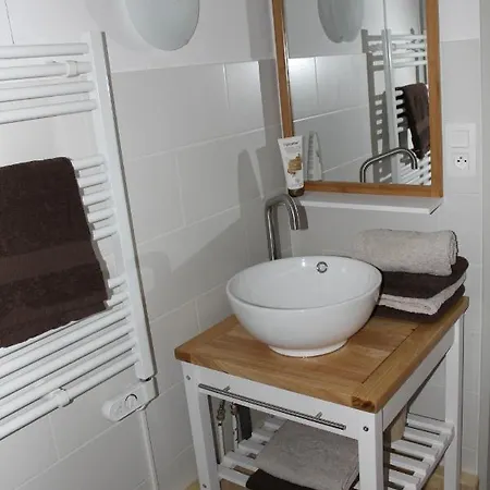 Studio Tout Confort Au Calme Apartment *